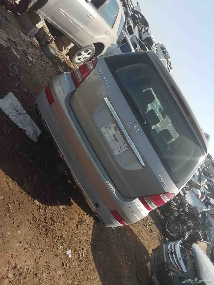 مرسديس ام ال حجم500  مديل2010تشليح قطع الغيار متوفر 5