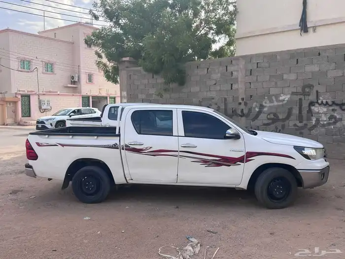 هايلوكس 2017 8