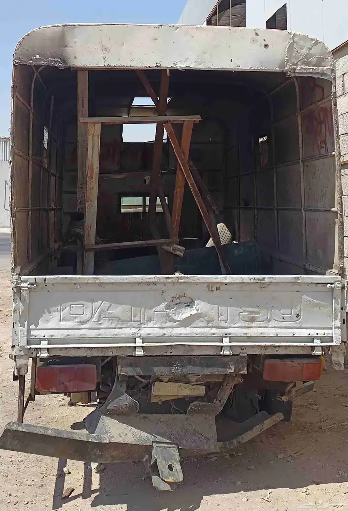 دينة هينو 2010 1
