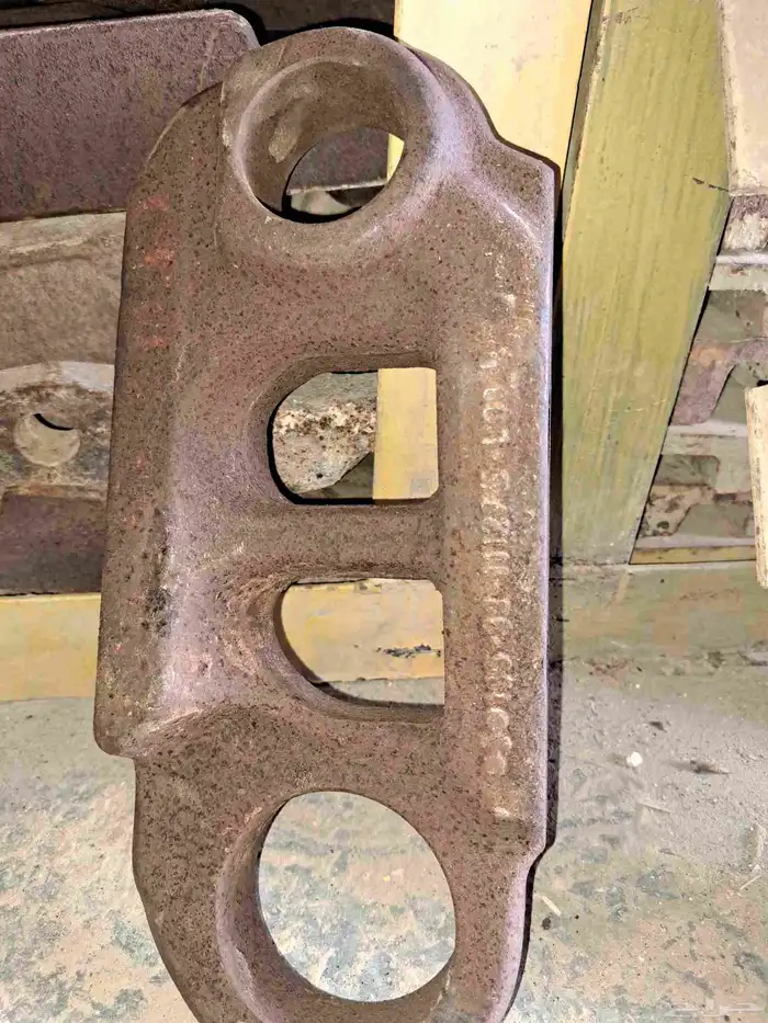 قطع غيار 4