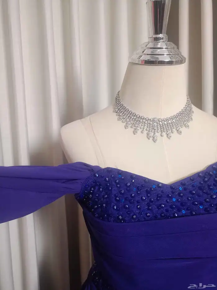 الأزرق   يجنن 4