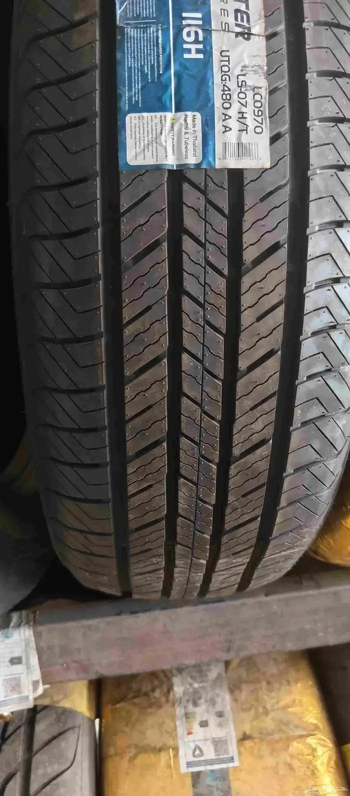 كفرات اسكوياء - فورد اكسبديشن - مقاس 275 65 18 4