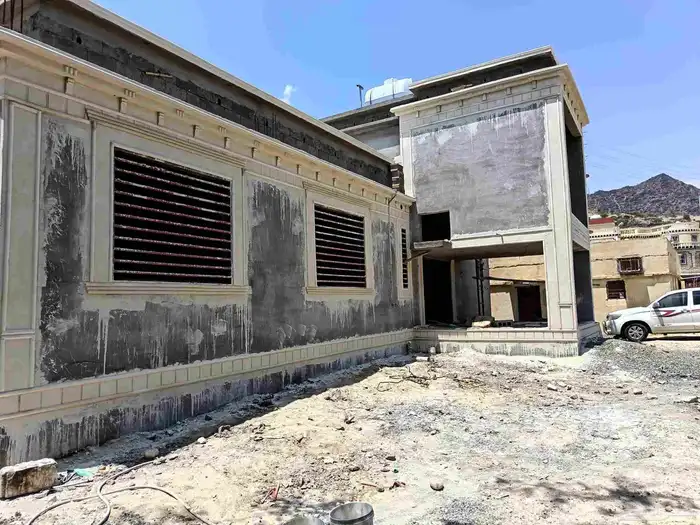 معلم ديكورات خارجيه ولياسه ملونه بديل الحجر الصبيعي وكسر رخا 1