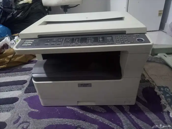 طابعه ابيض اسود شارب 6