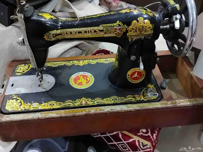 مكاين خياطه وصندوق سجاجيد 0