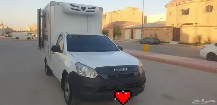 اسوزو تلاجه موديل 2023 اصفار 6