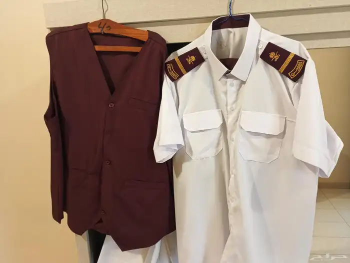 بدلة سكرتيه للبيع 0