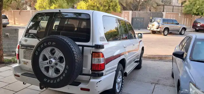 تيوتا لاند كروزر GXR 2007 قير عادي سبير علاق مخزن 24