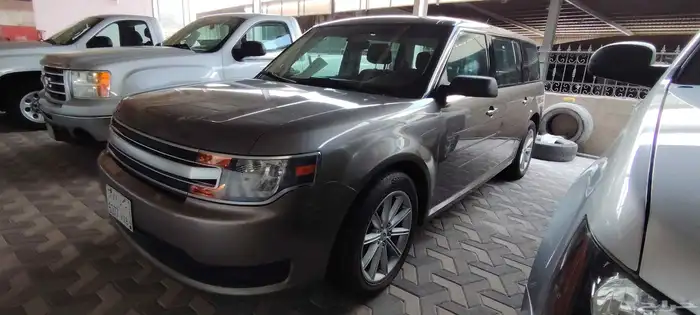 فورد فلكس موديل 2013 8