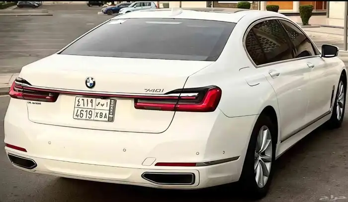 بي ام دبليو 740i موديل 2020 V6 وراد أمريكا اول مالك ب169 الف 8