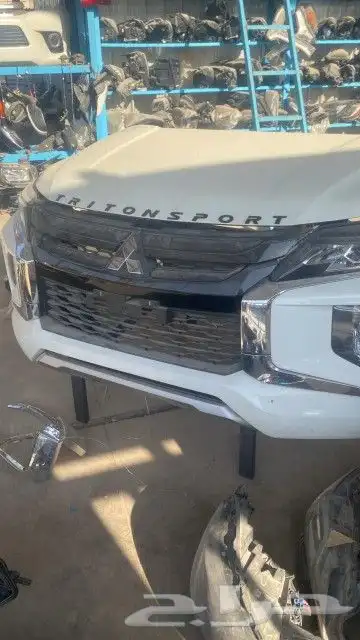 واجهه ميتسوبيشي L200 من مديل 2019 إلى 2024 0
