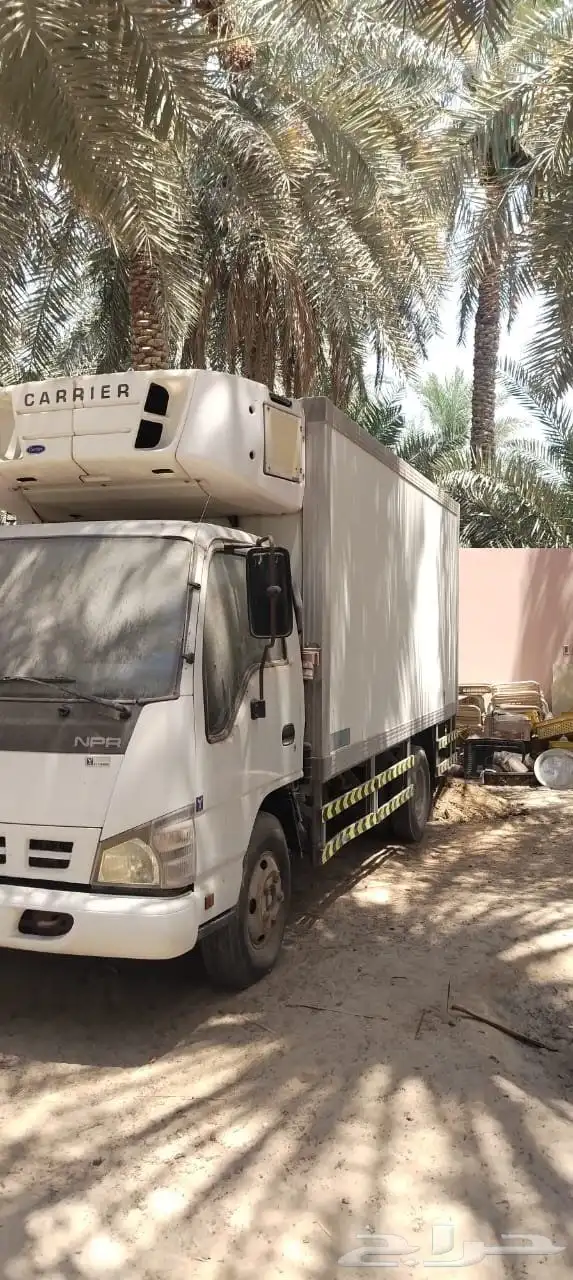 تلاته سيارات دينات ايسوزو 2008 و2006 بحاله جيده ممشي بسيط 0