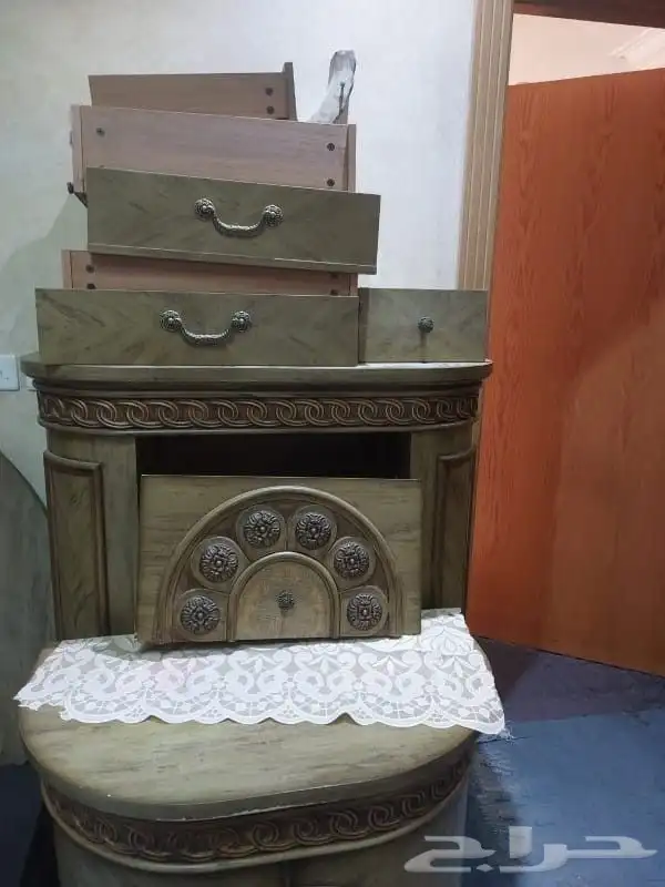 غرفة النوم للبيع لاني بحاجة للفلوس لوسمحتم 2