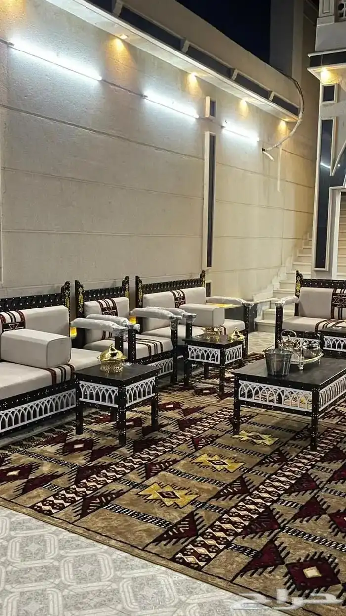 جلسات الخارجية كراسي خشب و حديد مع طاولة 6