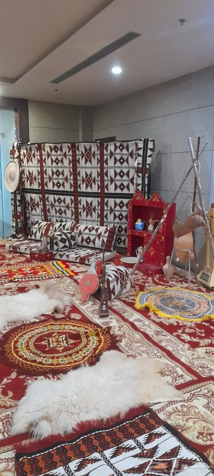 منسق تأجير كوش اعراس كراسي طاولات كنب سماعات 3