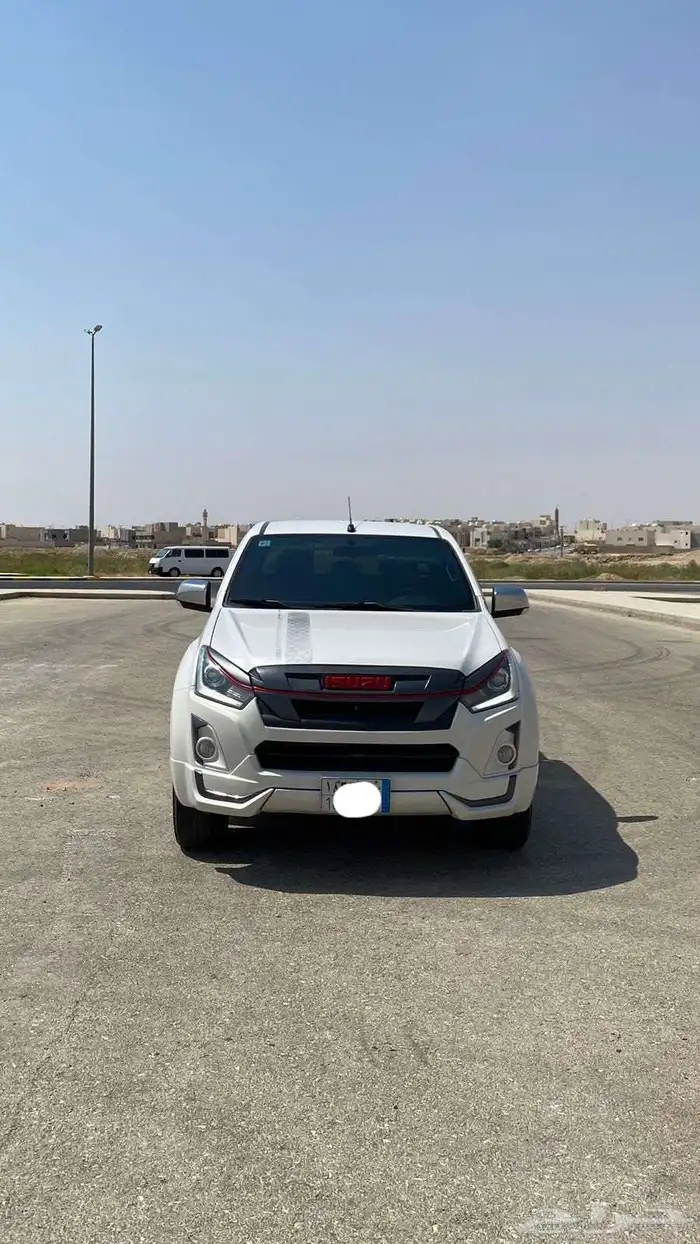 ايسوزو ديماكس 2020 5