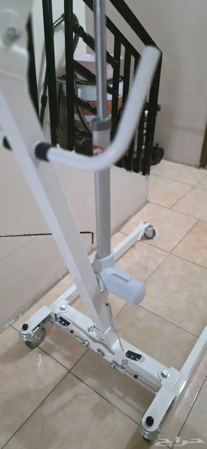 رافعة للمرضى 7