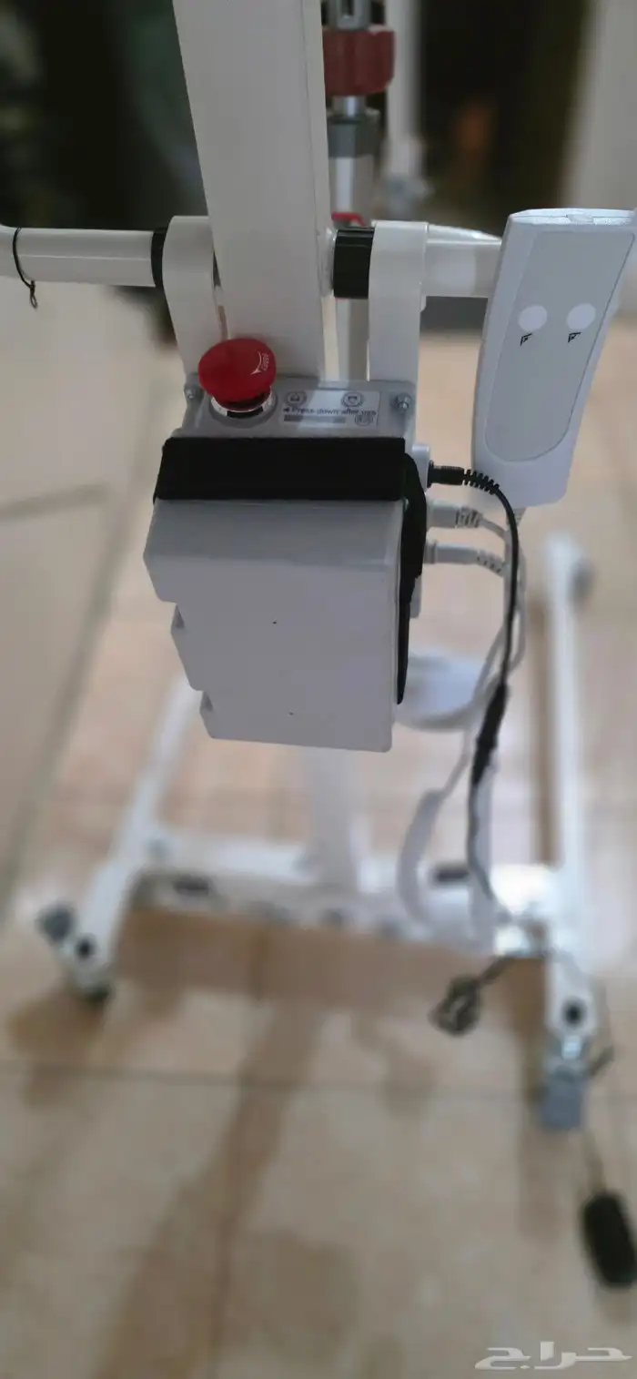 رافعة للمرضى 8