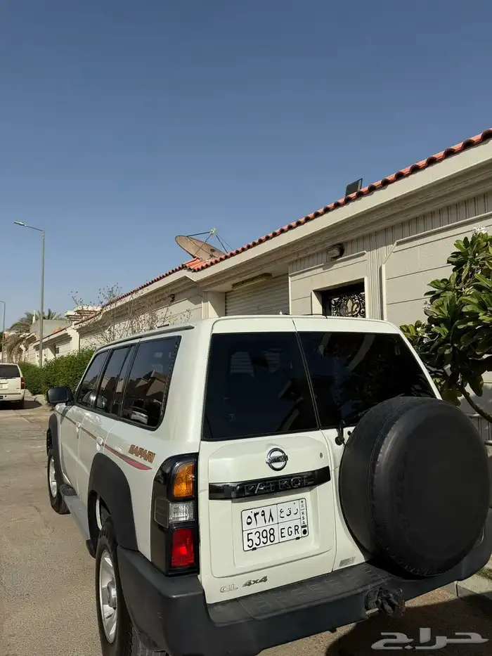 نيسان باترول سفاري 2