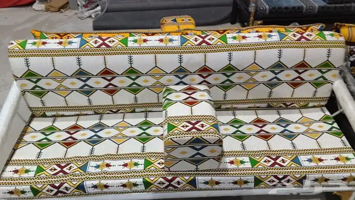 لبيع الكراسي الخارجيه والكنب الخارجي 7