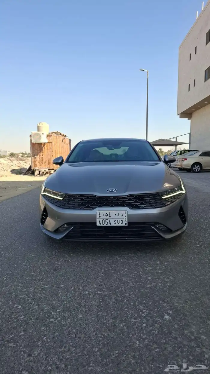 للبيع كيا K5 مديل 221 فل كامل الممشى51 0