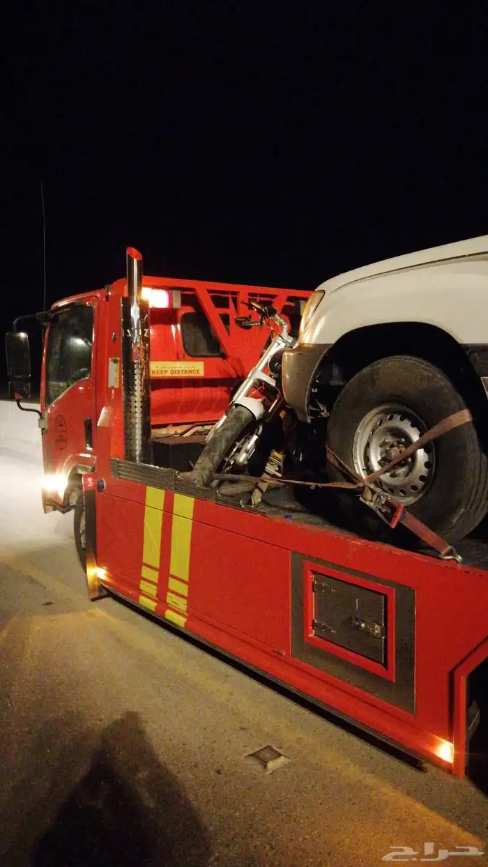 سطحه الباحة لنقل جميع أنواع السيارات 0