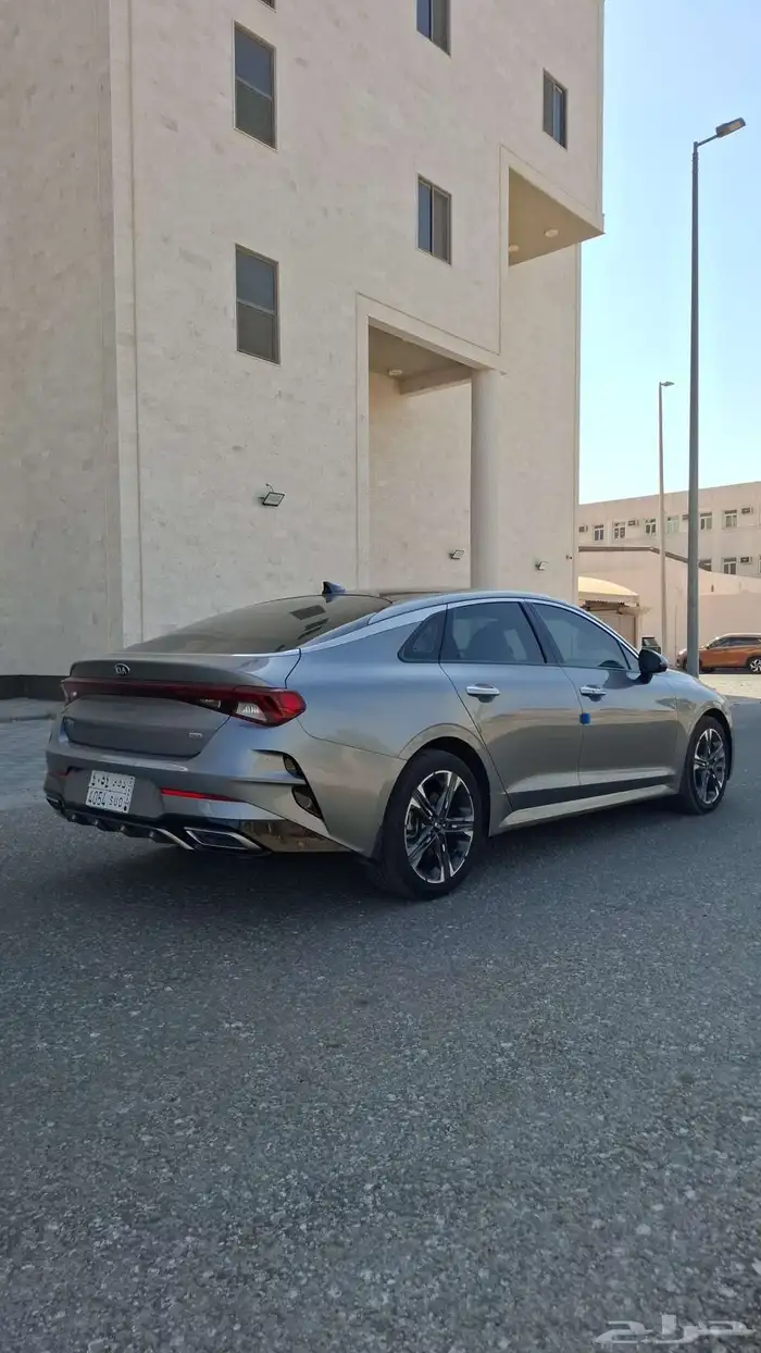 للبيع كيا K5 مديل 221 فل كامل الممشى51 4