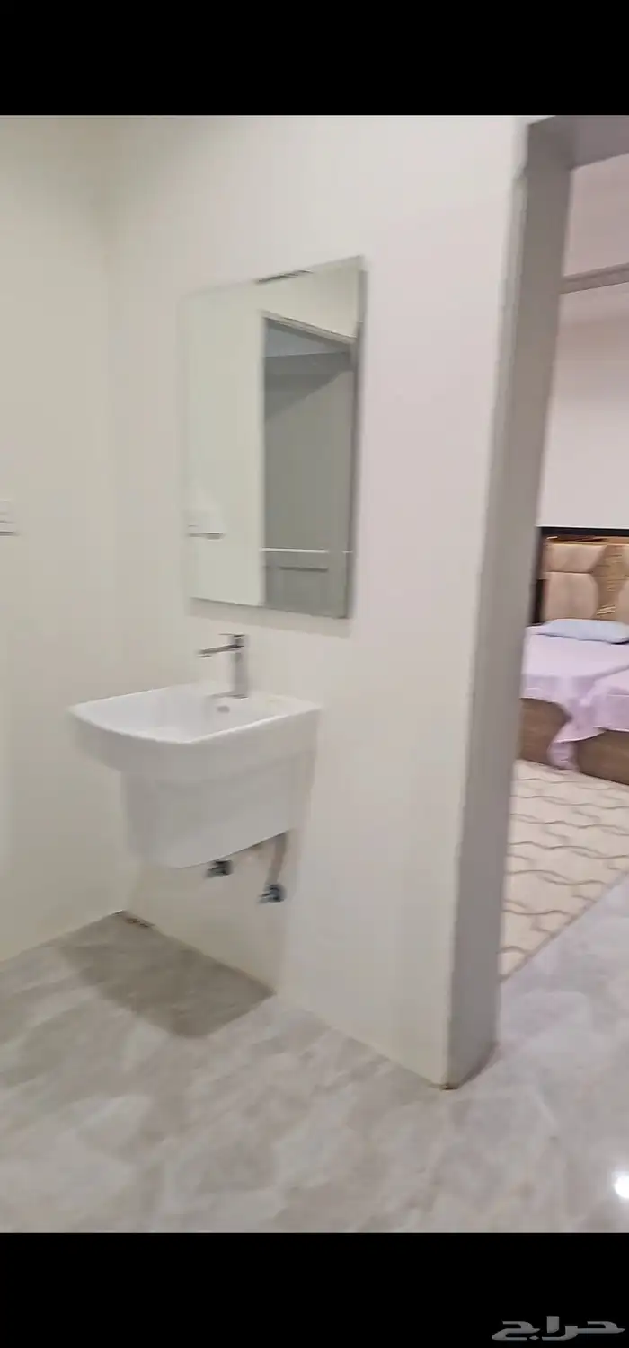 شقه للبيع العزيزيه قريب الجمرات 4