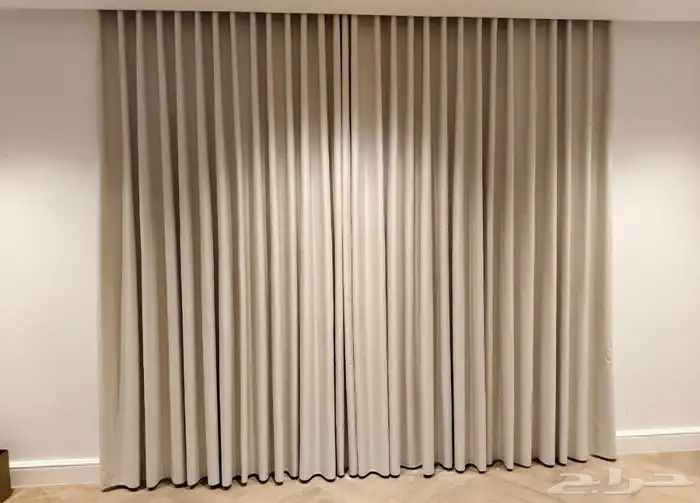 Curtain تفصيل ستائر في خصصم يوم الوطني 1