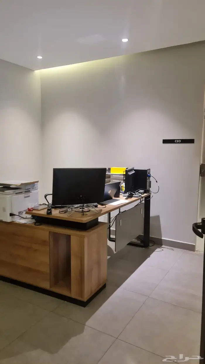 مكاتب اداريه للبيع دور كامل مجهز 6