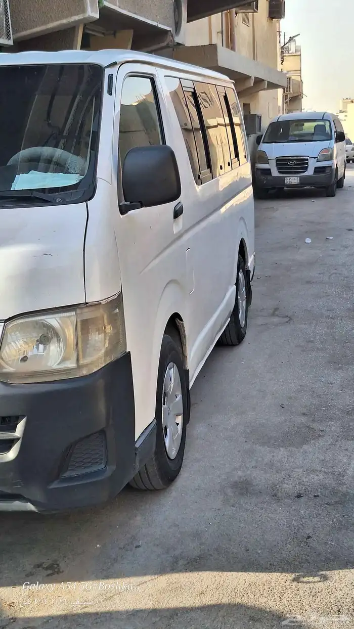 هايس واتش وان للايجار مع سائق 1