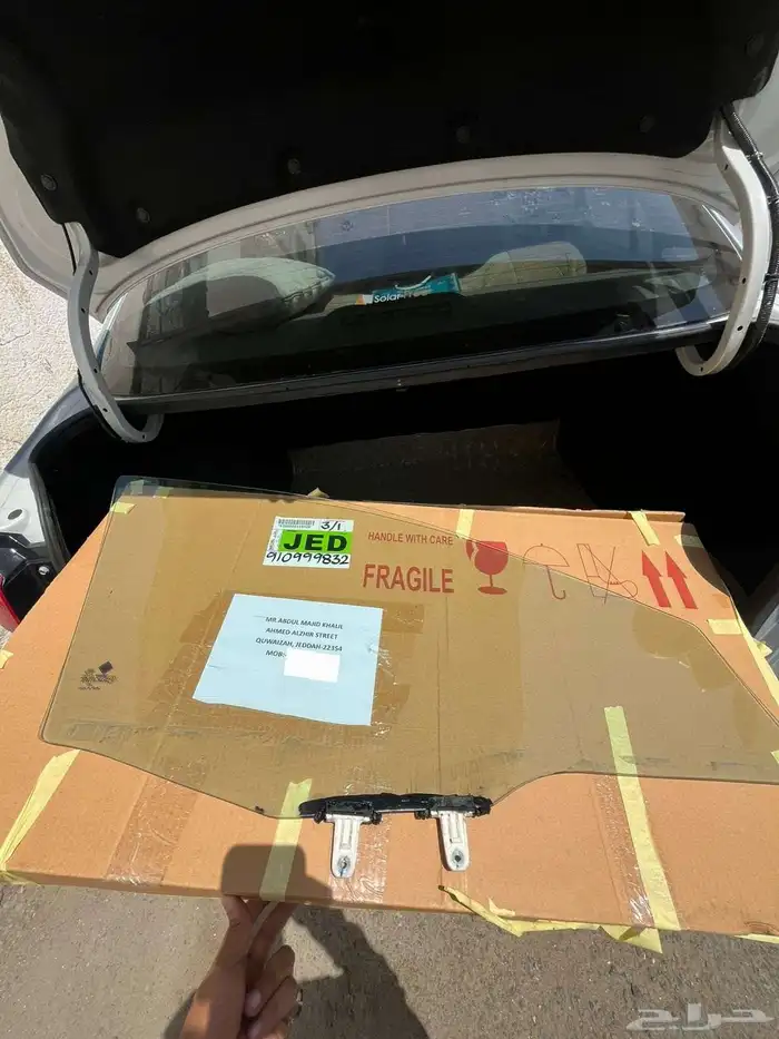 زجاج سوزوكي سياز 2024 يسار باب السائق 0