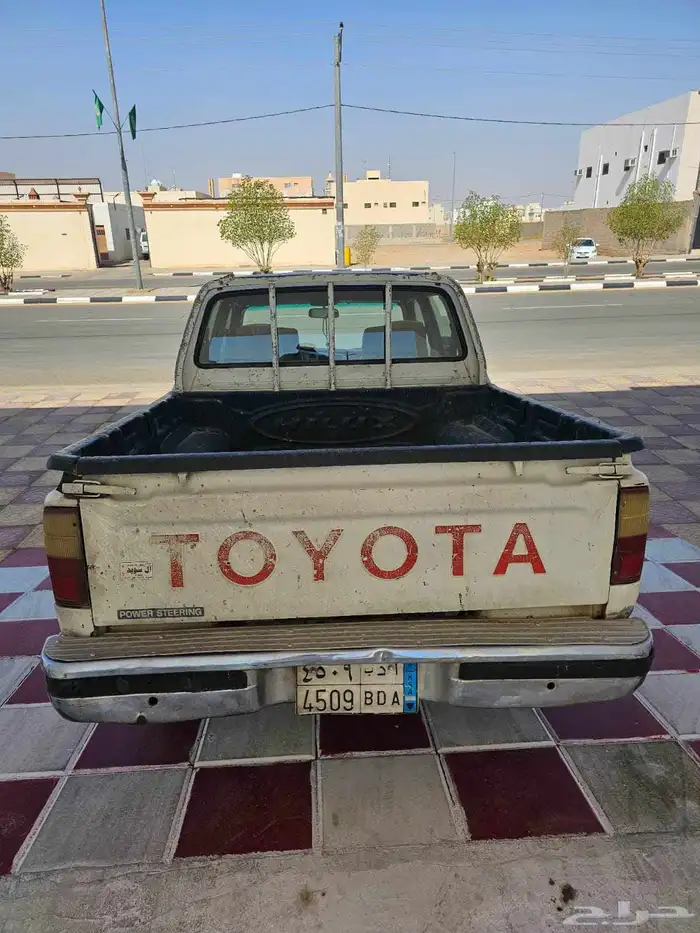 هايلكس 2005 للبيع 4