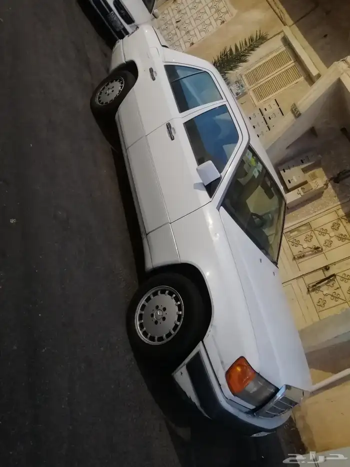 مرسيديس ارنب 0