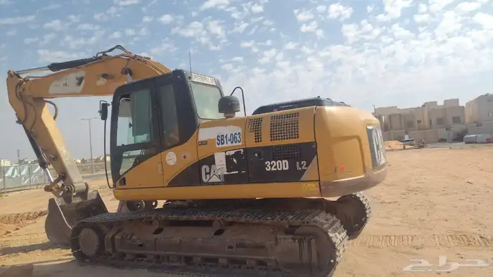 بوكلين حفريات كليدر للايجار 3