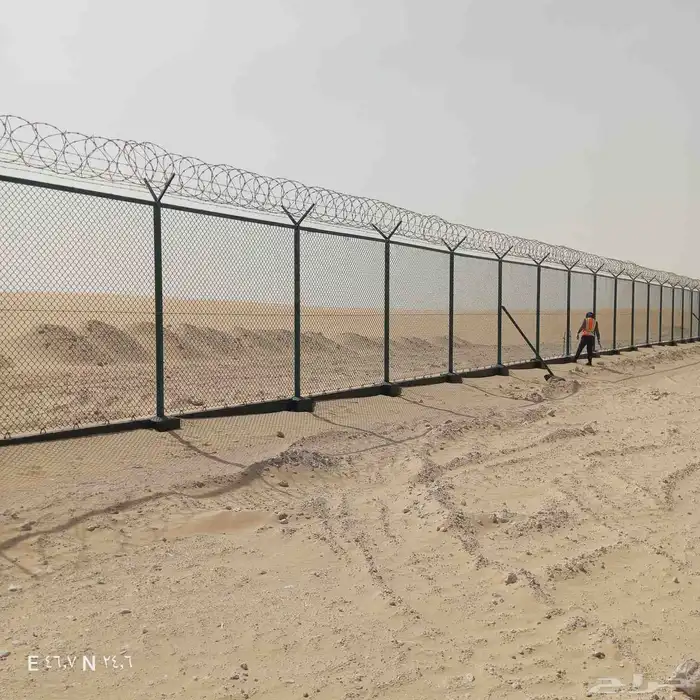 شبك مزارع وملاعب وسياج امنيه 8