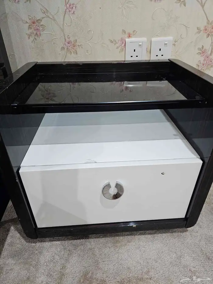 سرير نوم نفرين  2 كمودينة  وحدة أدراج 1