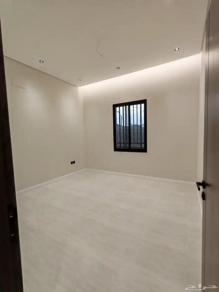 للبيع شقق علويه بسطح خاص بأبها بسعر 550 الف 21