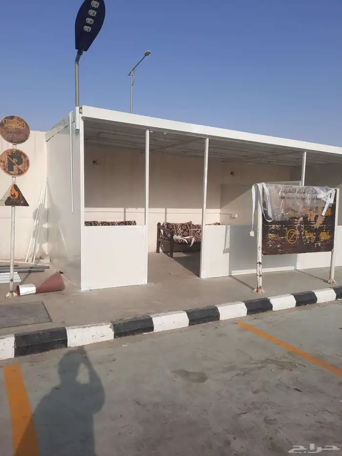سندوتش بنل غرف ومستودعات 20