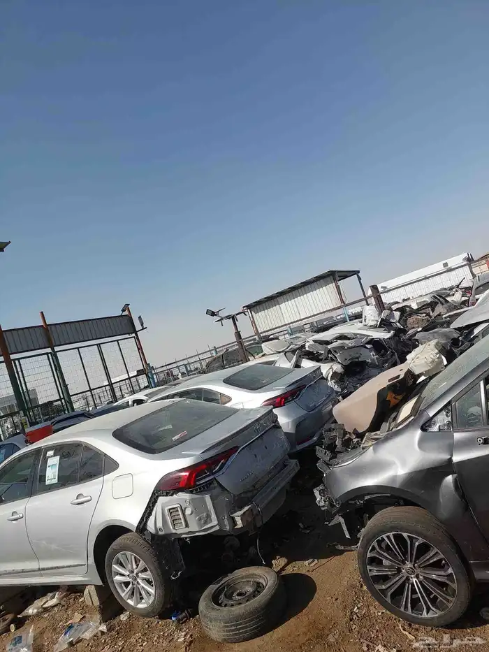 تشليح سيارات مستعملة كورلا يارس 24 3