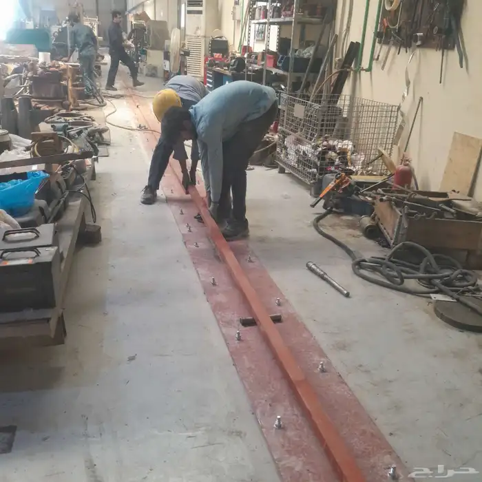 شركه مخصصه في انواع الكريمات وتصنيعها والمضخات لتكفيف المياه 0