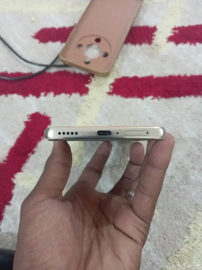 هونر x9b يوجد فقط سيبه في القزاز 4