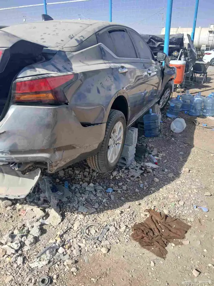 يوجد لدينا قطع غيار سيارات نيسان تويوتا كيا 0