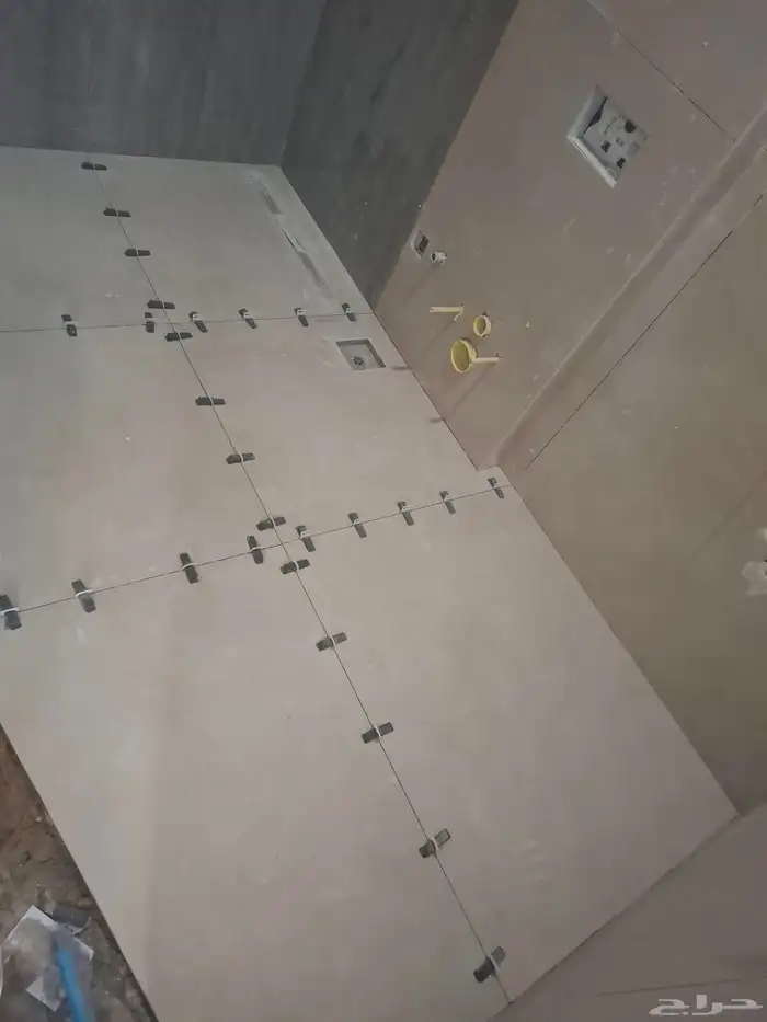 مبلط بلاط سيرامي 4