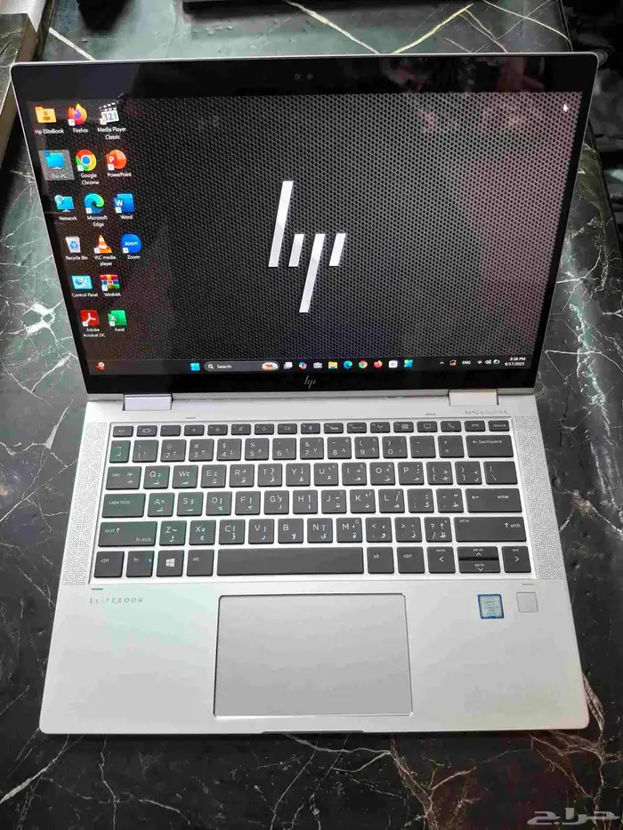 لاب توب Hp Elitebook بحالة ممتازة وشكل أنيق ونحيف جدا 2