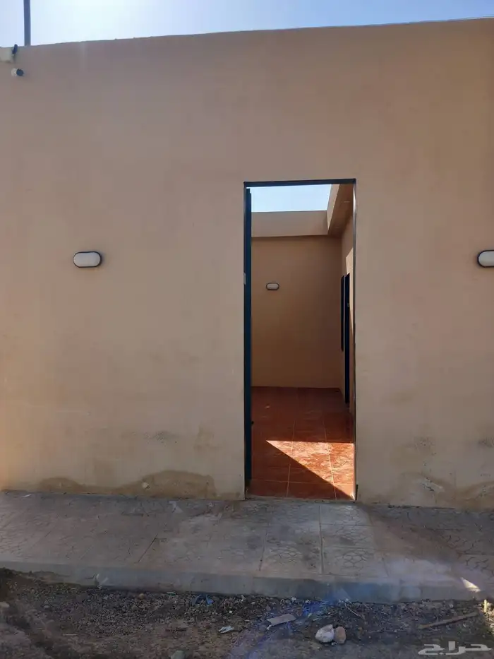 شاليه للايجار الشهري السنوي جنوب الرياض بجوار الشفاء حي عريض 9