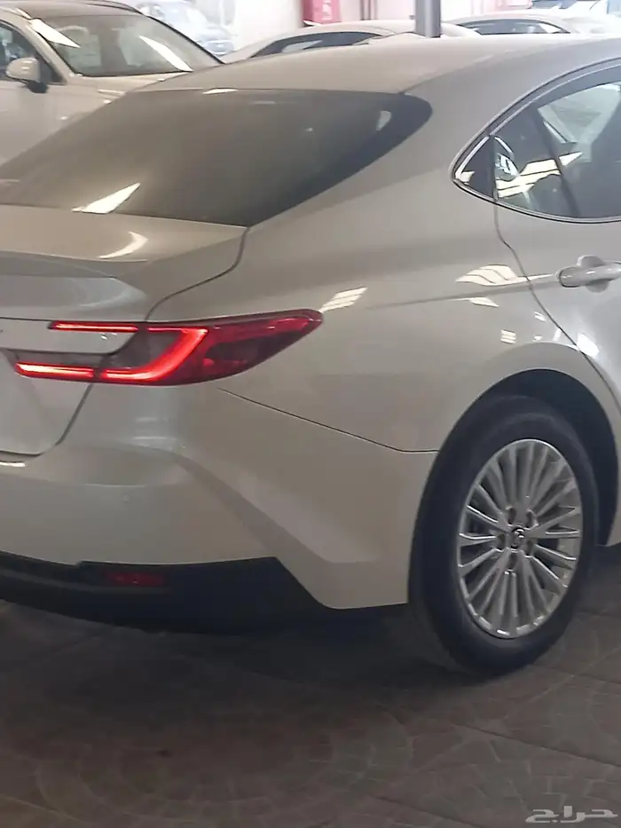 كامري نصف فل سعودي ابيض 2025 0