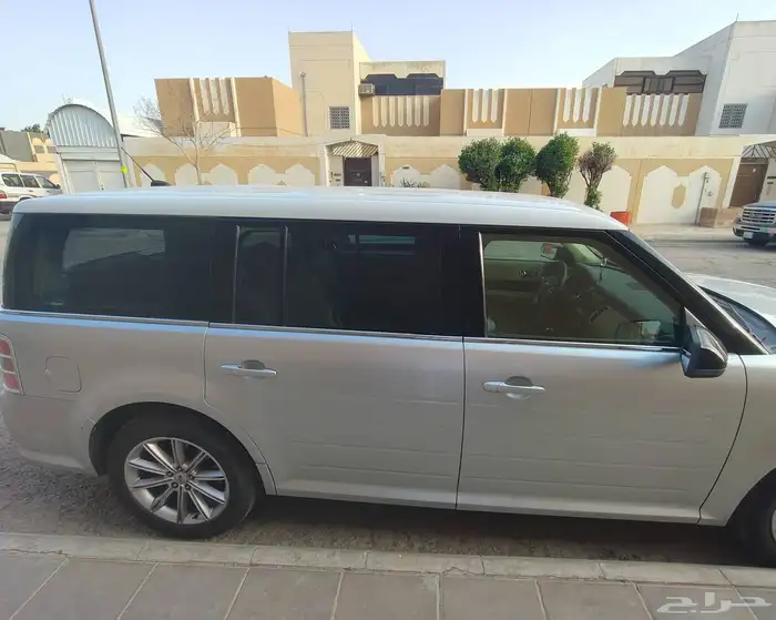 سيارة فورد فلكس 2014 2