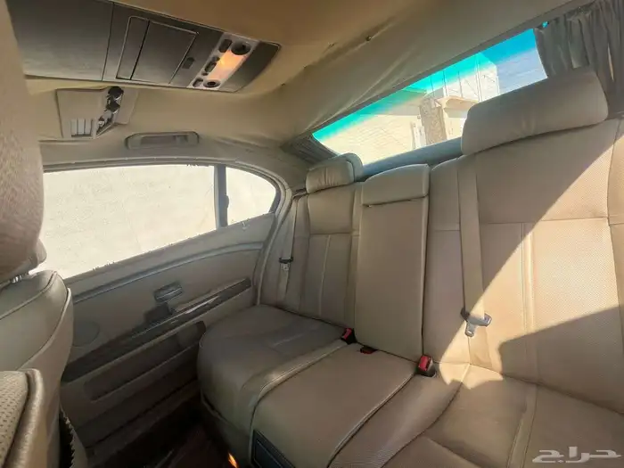 BMW 2003 745 LI 8 CYLINDER الفئة السابعة 12