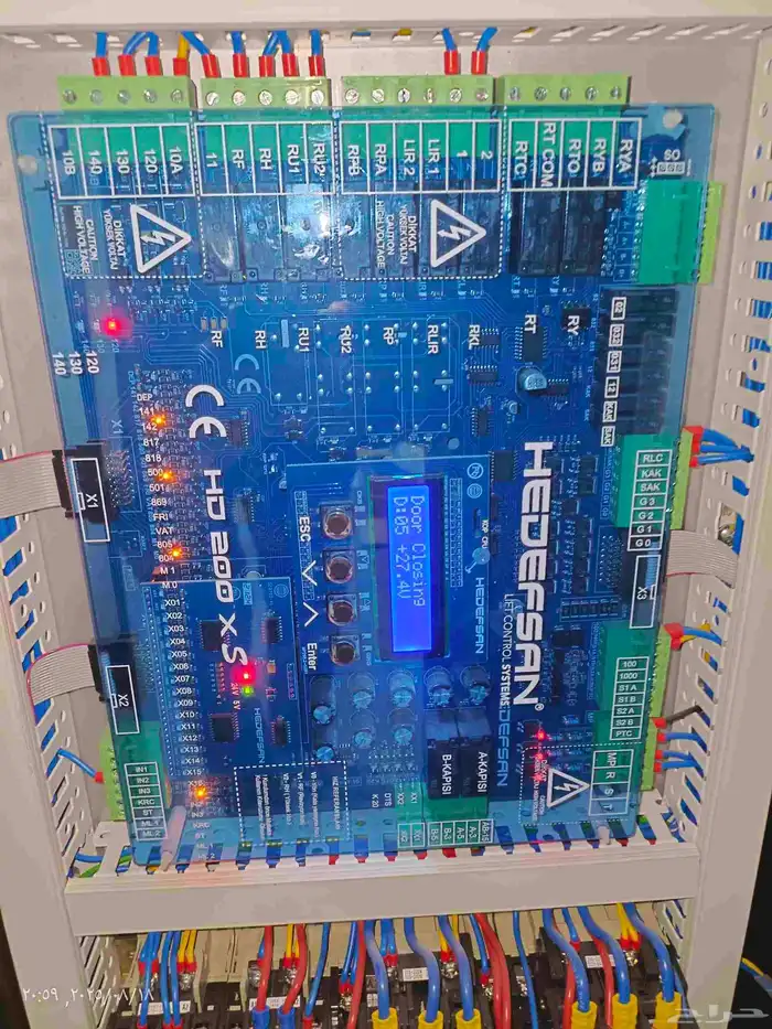 فني مصاعد -صيانة واعطال _ تركيب -تحديث _تجديد واحلال 7